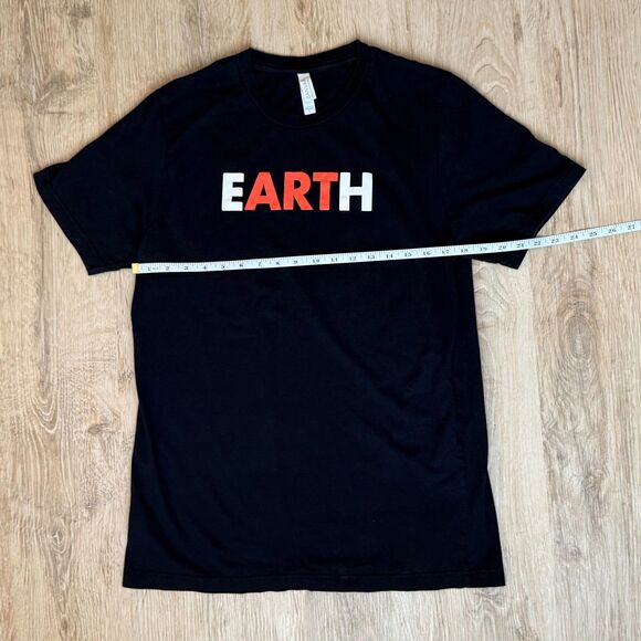 Canvas Earth Art Graphic T-Shirt Black Red White Large Environmental Tee - Picture 4 of 5